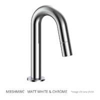Max Hob Outlet - Bath Matt White &amp; Chrome